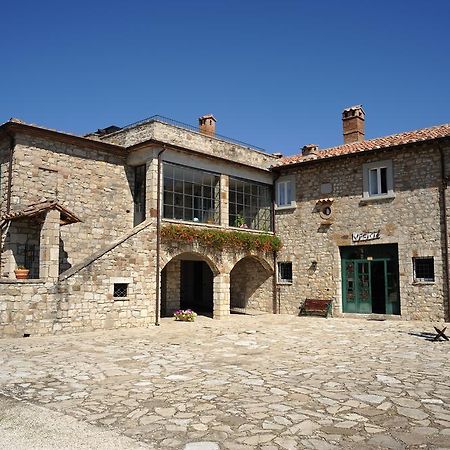 Fratta Todina Agriturismo Tenuta Conti Faina חדר תמונה