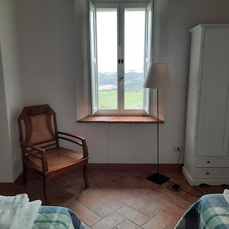 Fratta Todina Agriturismo Tenuta Conti Faina מראה חיצוני תמונה