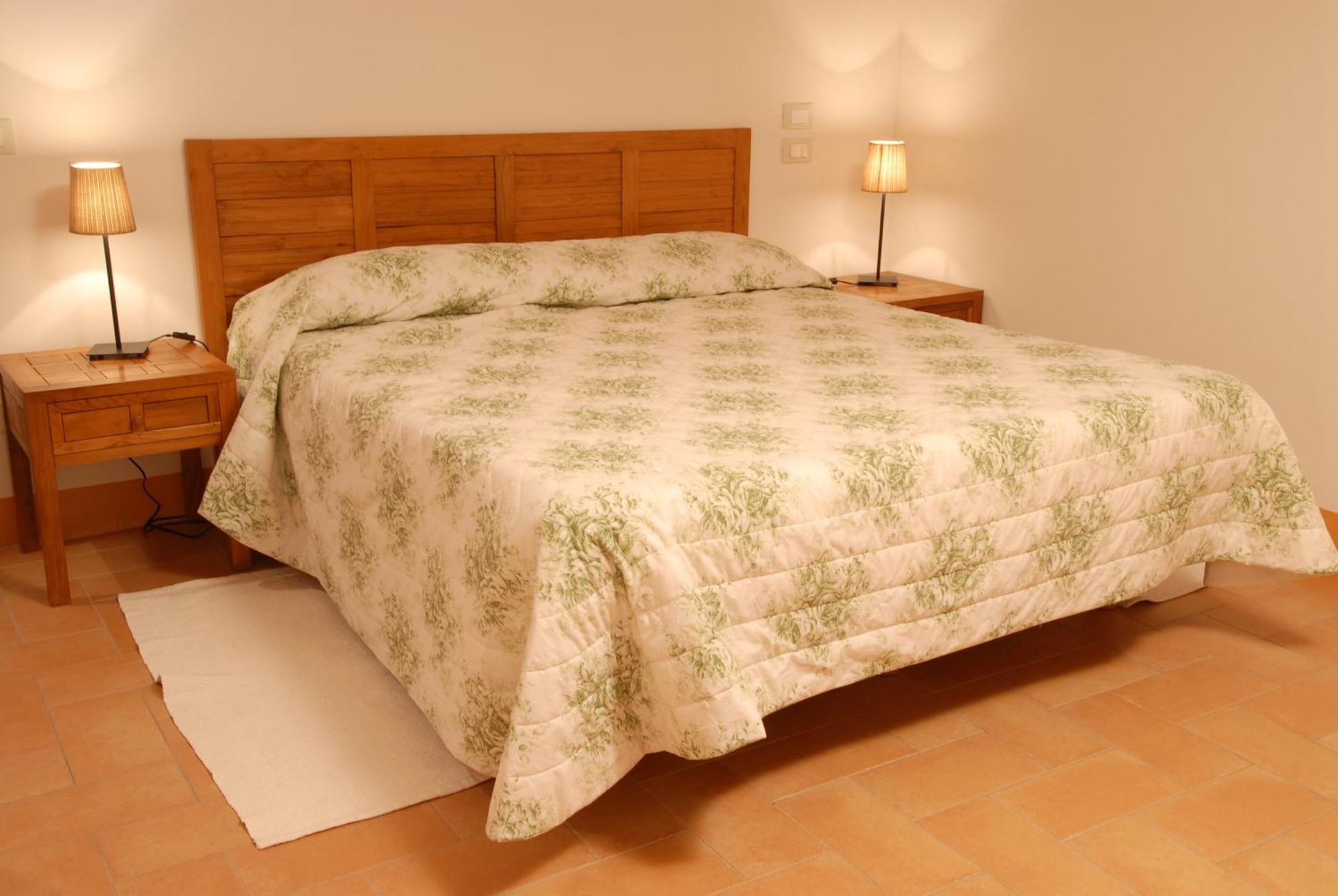 Fratta Todina Agriturismo Tenuta Conti Faina מראה חיצוני תמונה