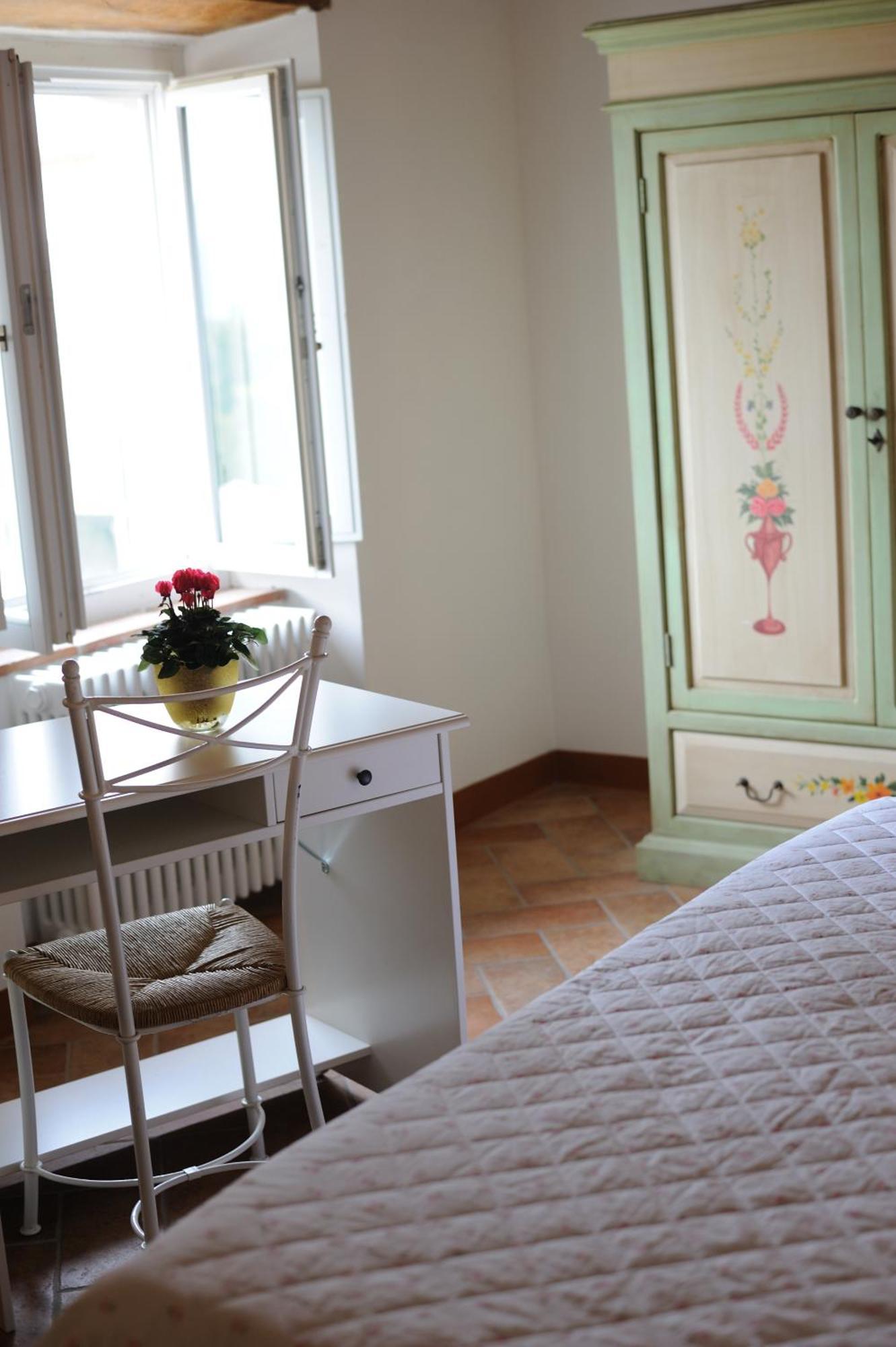 Fratta Todina Agriturismo Tenuta Conti Faina מראה חיצוני תמונה