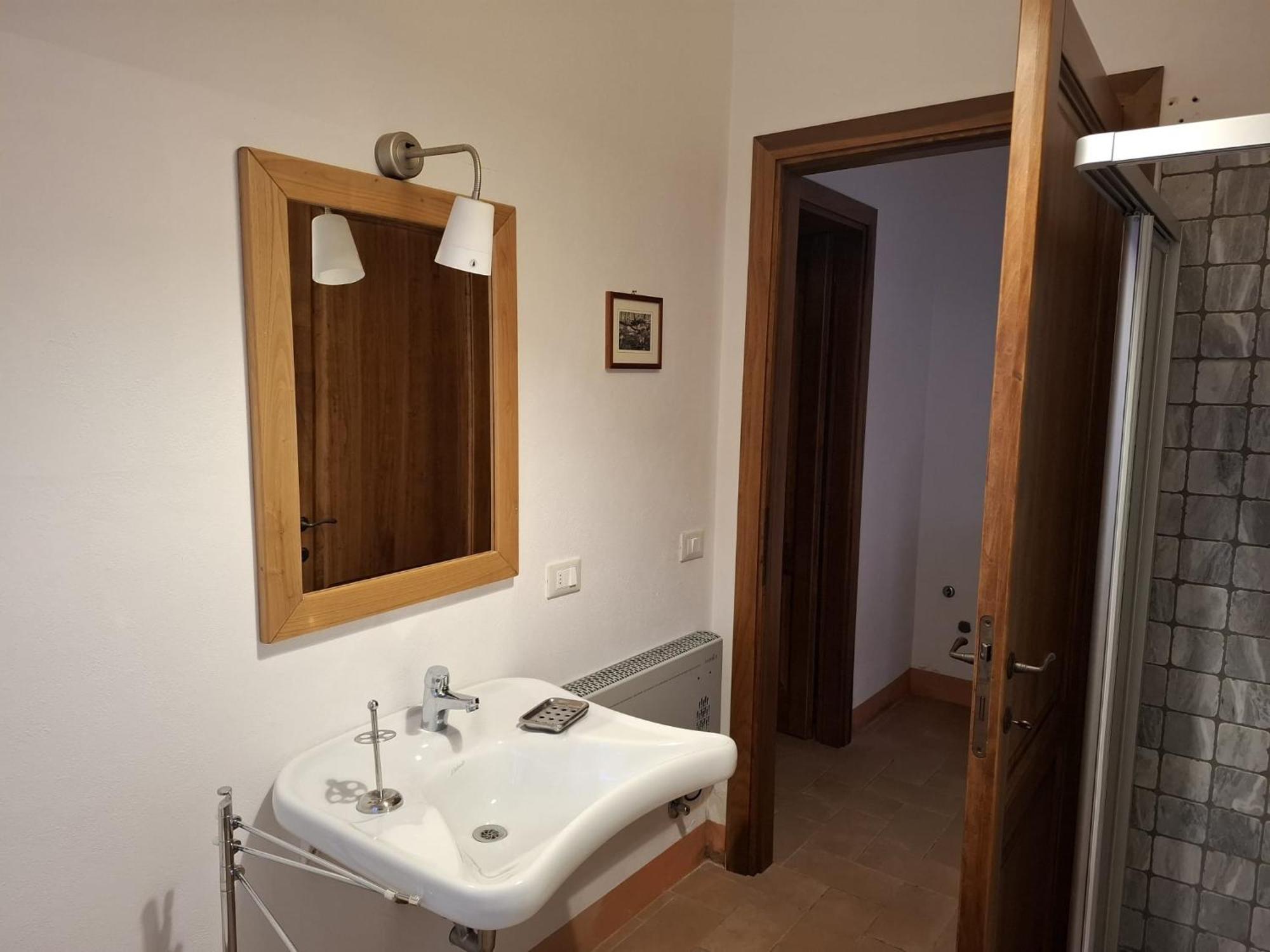 Fratta Todina Agriturismo Tenuta Conti Faina מראה חיצוני תמונה