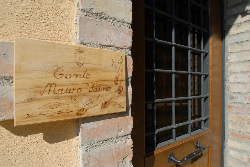 Fratta Todina Agriturismo Tenuta Conti Faina חדר תמונה